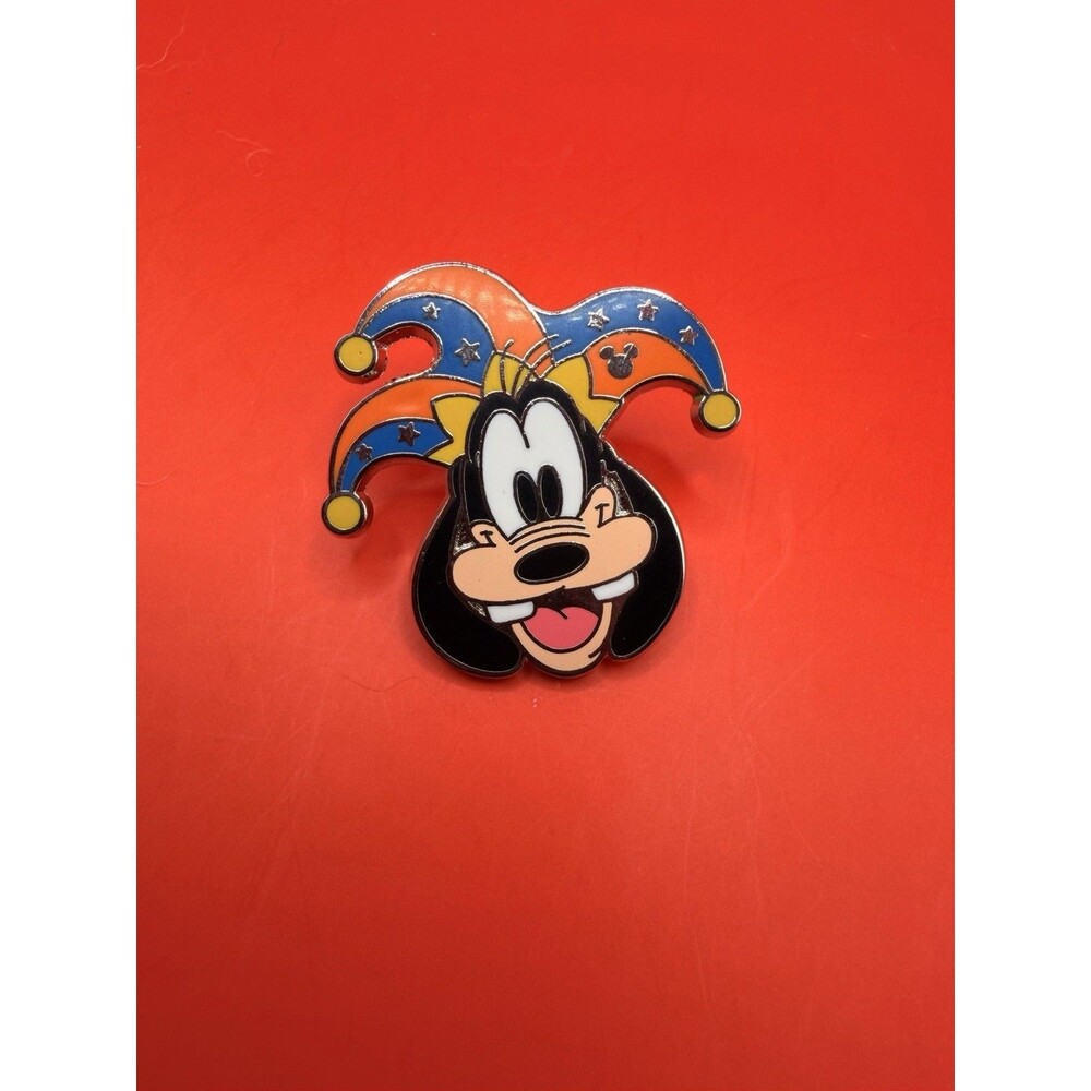 DLR 2015 Hidden Mickey Mardi Gras Completer HTF Goofy Rare Disney Pin Parks